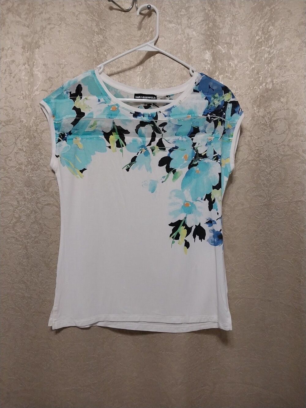 Karl Lagerfeld Paris Women's Small Cap Sleeve Top White Blue Floral Knit Tee S